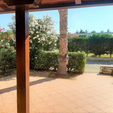 Peaceful In Near Beach